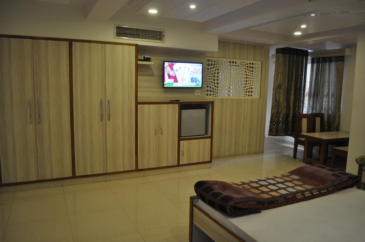 جايبور Simla Hotel المظهر الخارجي الصورة