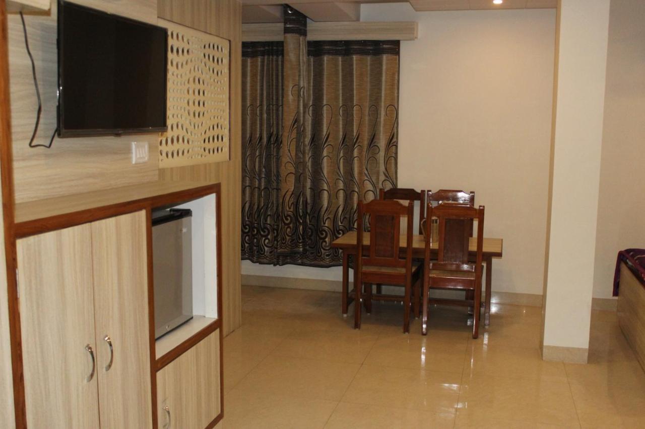 جايبور Simla Hotel المظهر الخارجي الصورة