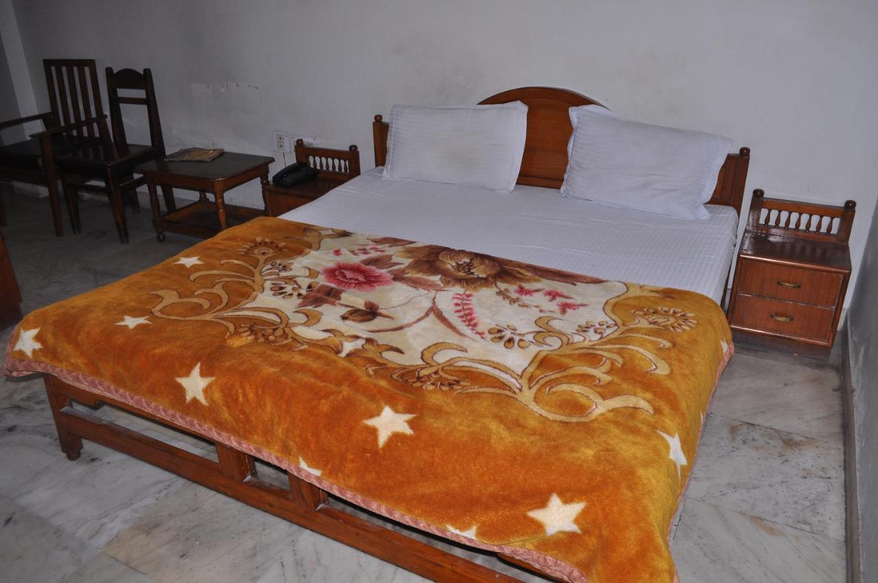 جايبور Simla Hotel المظهر الخارجي الصورة