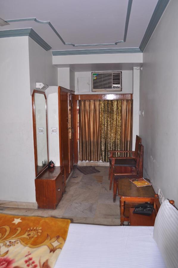 جايبور Simla Hotel المظهر الخارجي الصورة