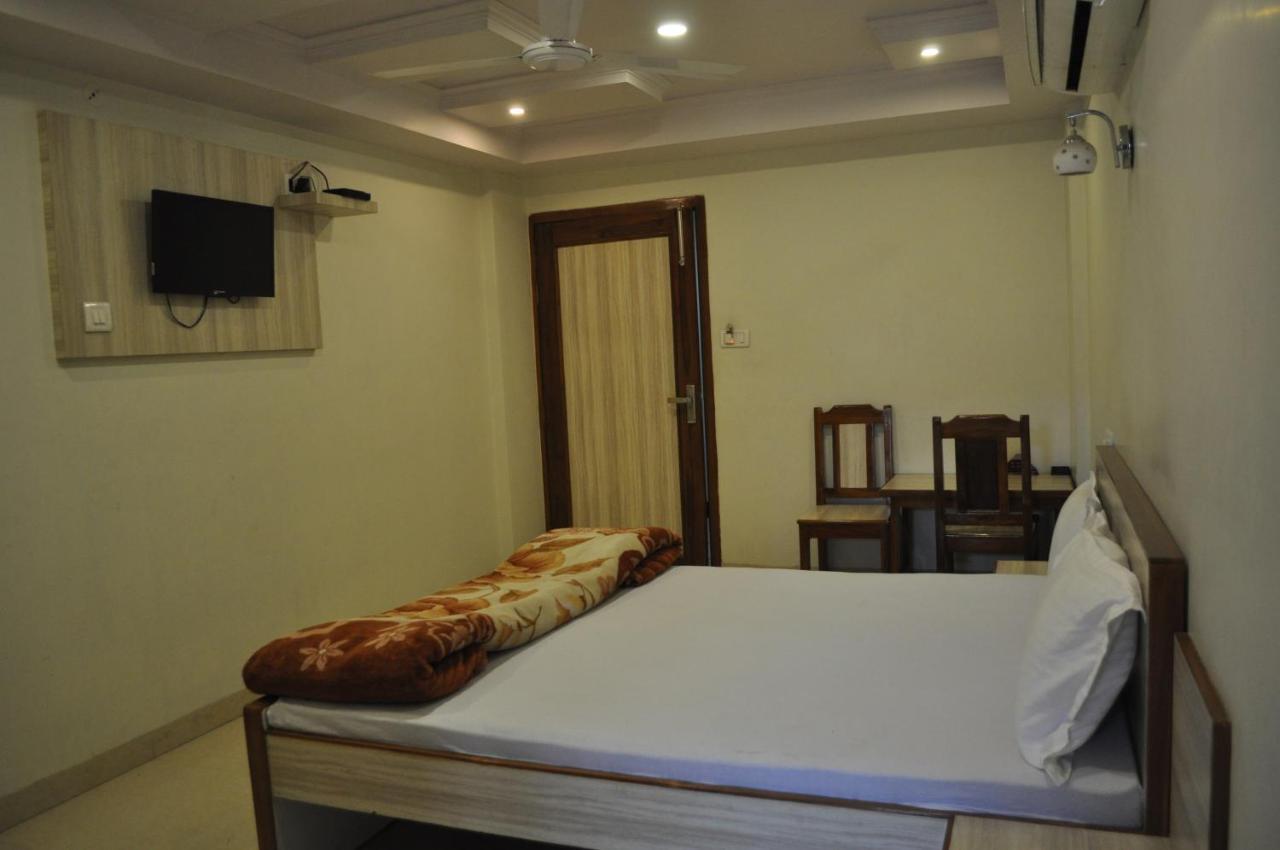 جايبور Simla Hotel المظهر الخارجي الصورة